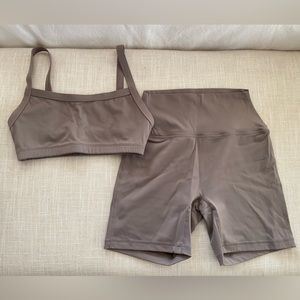 Set Active Sportbody Scoop Bra and Bike Shorts | Stone